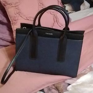 A TAHARI PURSE